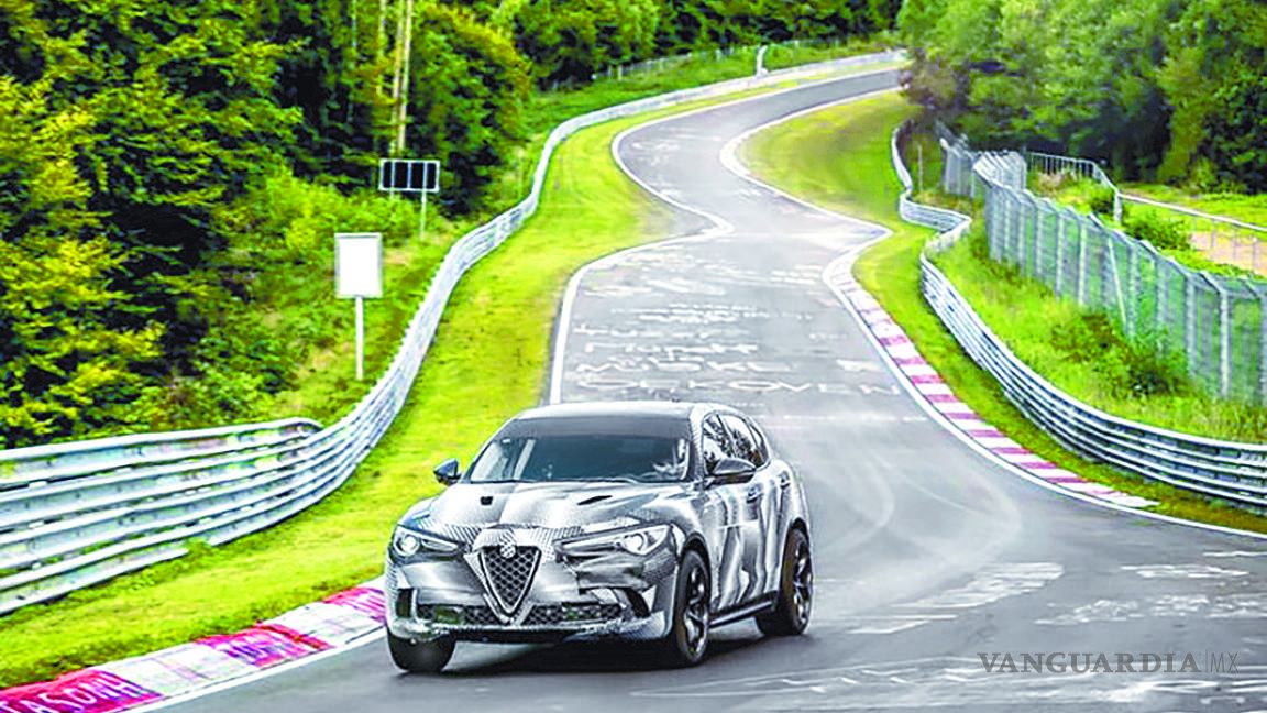 Un Alfa Romeo es el SUV de producción más rápido del mundo