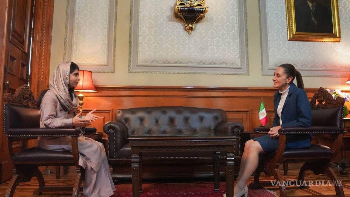 ‘Mujeres podemos ser lo que queremos ser’: Malala Yousafzai y Claudia Sheinbaum se reúnen en Palacio Nacional