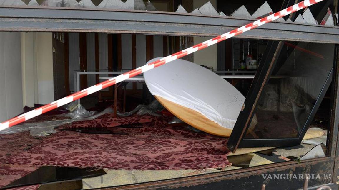 $!Venecia se ahoga, sufre peor inundación desde 1966