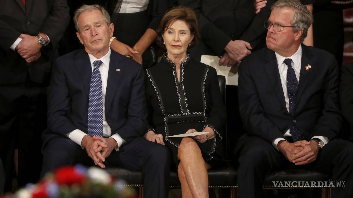 $!El Capitolio de EU abraza los restos del expresidente de EU George H. W. Bush (Fotogalería)