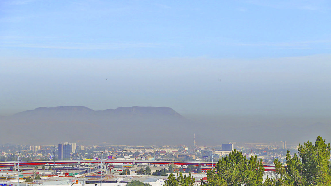 Saltillo tiene un gris amanecer por capa de contaminación en la ciudad