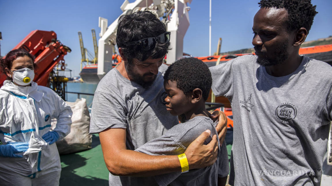 $!Se manifiestan en Alemania a favor de buque de rescate