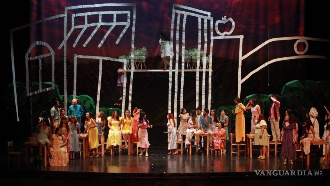 $!La ópera “El Elixir de Amor” cautivó al público en el Teatro de la Ciudad Fernando Soler, con una producción de alto nivel.