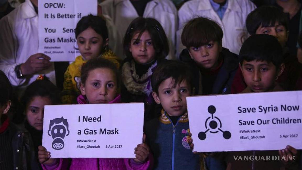 EU aumenta presión sobre Bashar al Assad y Siria niega haber usado gas tóxico