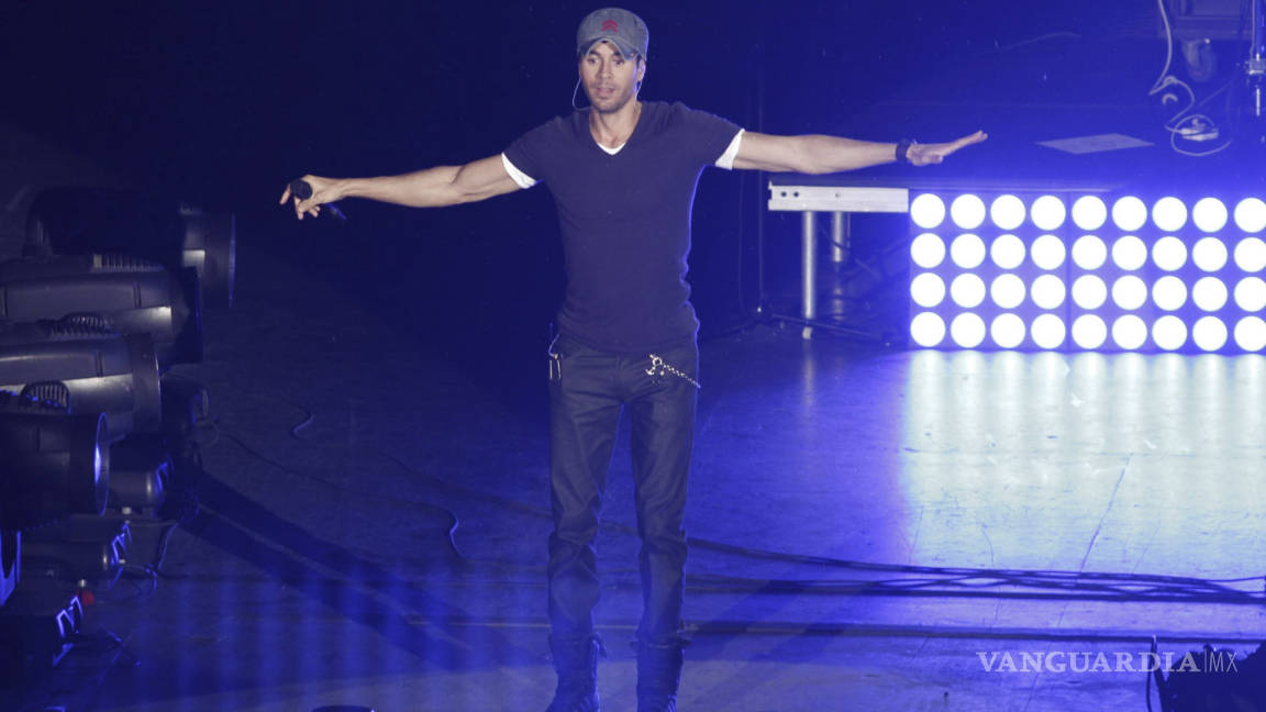 Enrique Iglesias cautivó al público tapatío con show ‘Sex and Love’