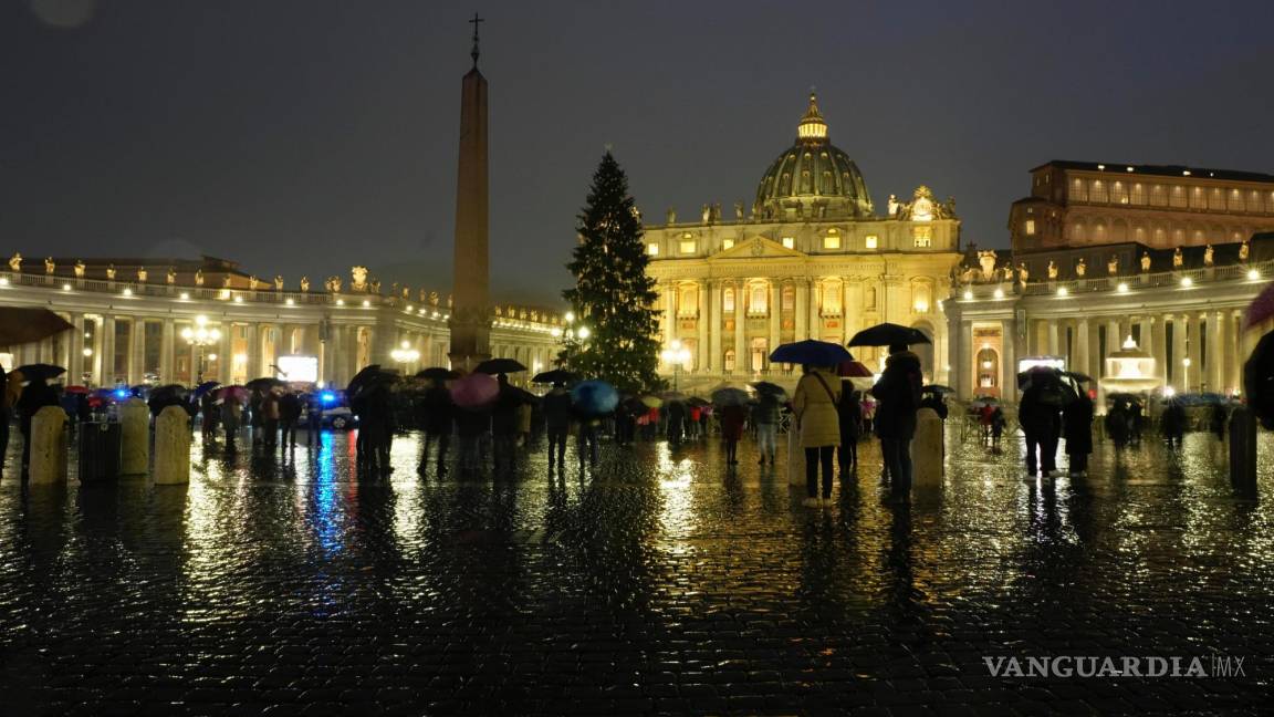 Se disculpan en el Vaticano con grupo LGBTQ por exclusión en internet