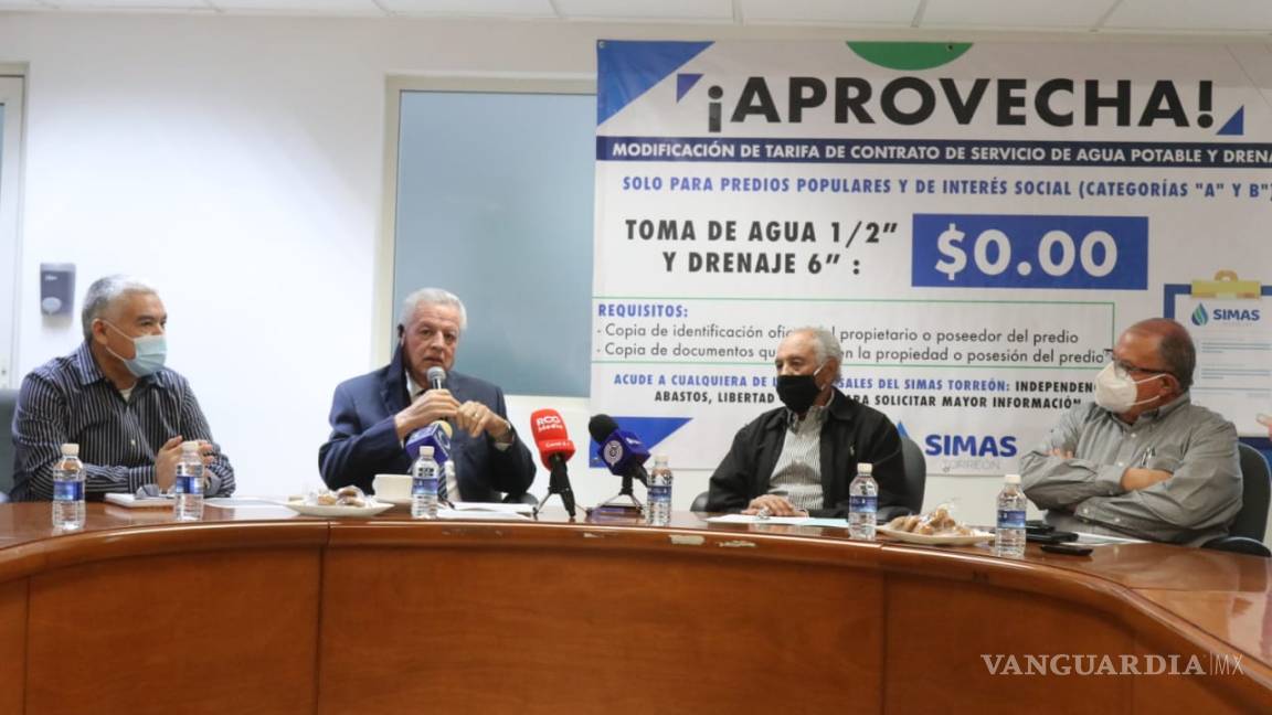 Alcalde exenta cobro por nuevos contratos de agua del Simas Torreón