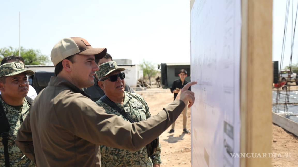 Supervisa Manolo Jiménez construcción de base militar en ejido de Múzquiz