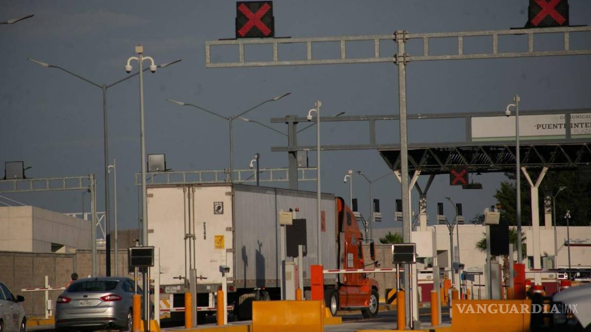 Pide Coahuila a Texas reconsiderar inspección de tractocamiones en puentes fronterizos