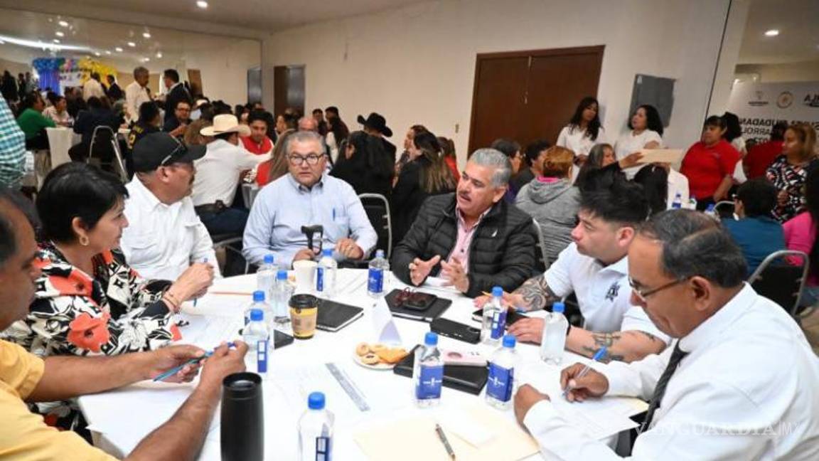 $!Seis mesas temáticas generaron propuestas concretas para un Frontera seguro, próspero y en desarrollo.