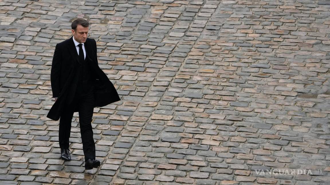 Emmanuel Macron: De exitoso debutante político a presidente debilitado
