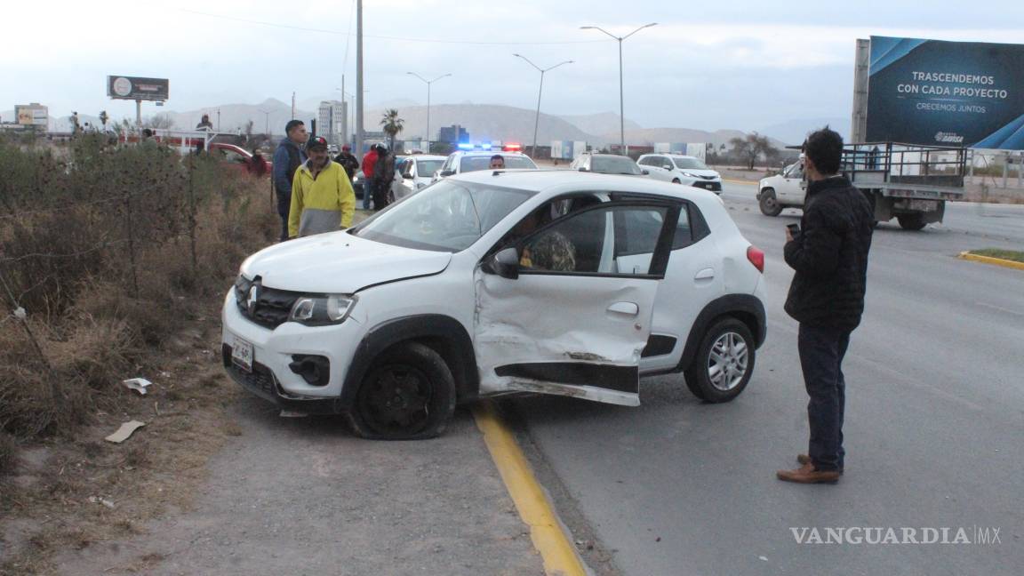 Saltillo: Abogada choca en Colosio y no acepta la culpa