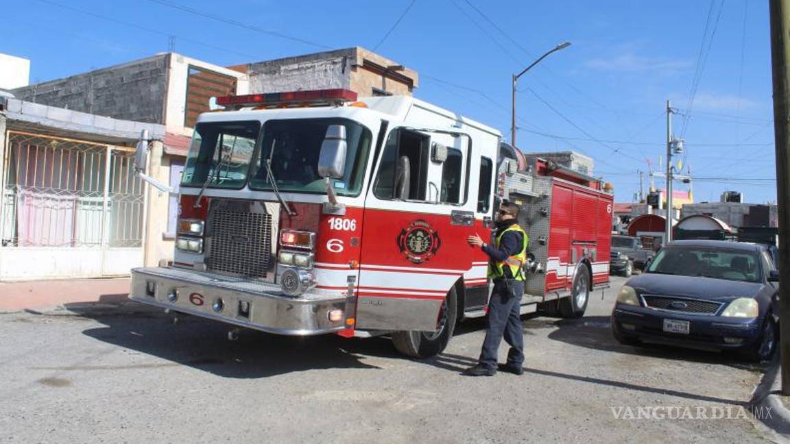 $!Familiares trasladaron al lesionado en un vehículo particular a una clínica de la localidad.