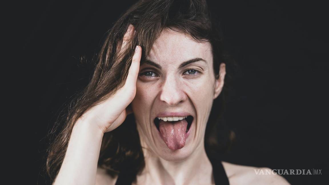 $!La Dra. Bertolini dijo que recomendaría el raspado de lengua sólo a pacientes con halitosis, porque son los únicos que realmente lo necesitan.