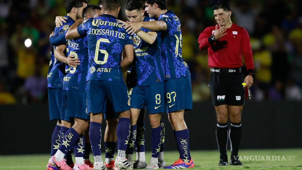 Acusan a árbitro de celebrar gol de Henry Martín en la victoria del América sobre Juárez