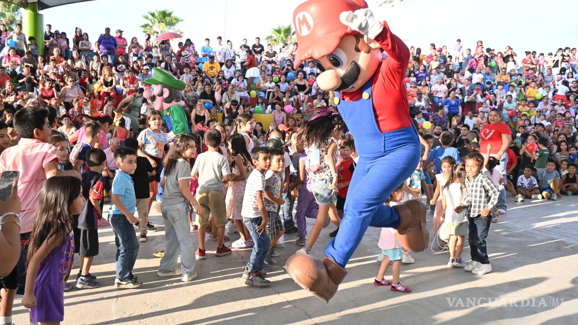 Miles de niños celebran su día en festejo masivo en Frontera, se suman empresas locales