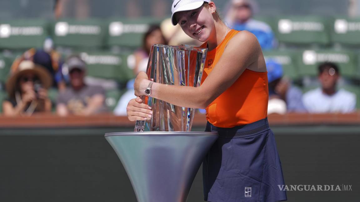 Mirra Andreeva, de 17 años, vence a Sabalenka y gana Indian Wells