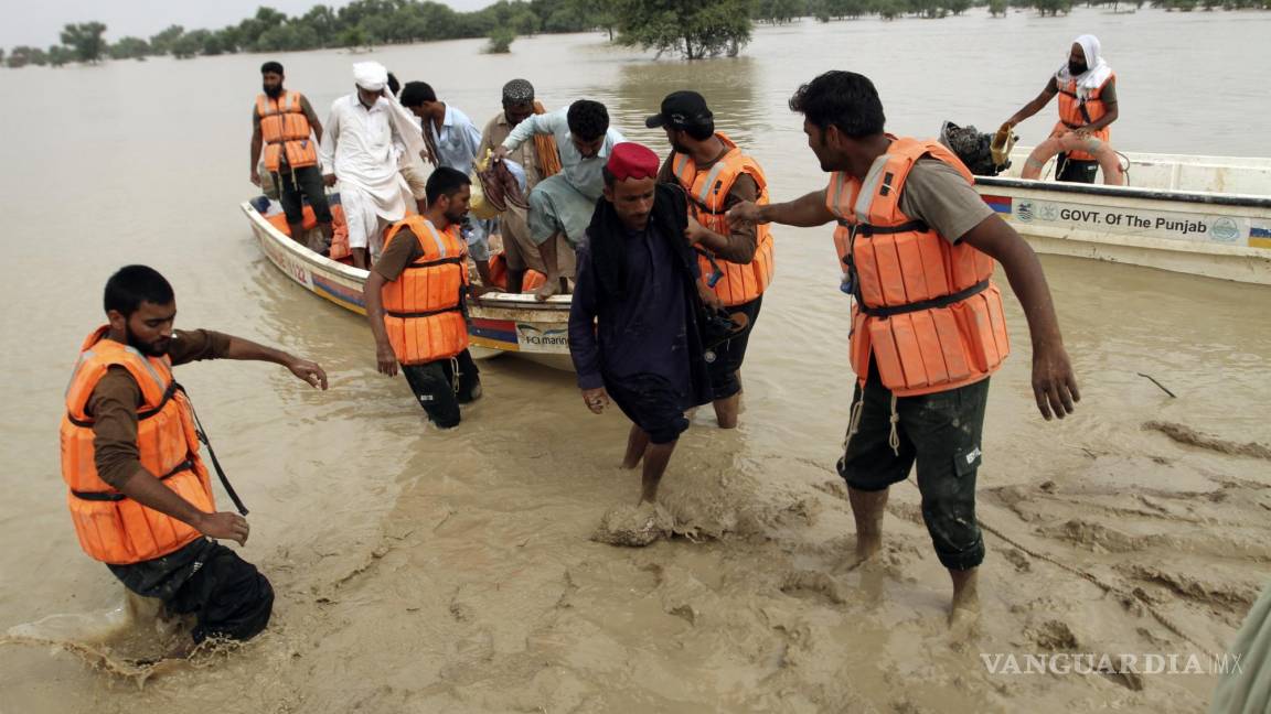 ‘Grave catástrofe climática’, inundaciones en Pakistán ha dejado más de mil muertes