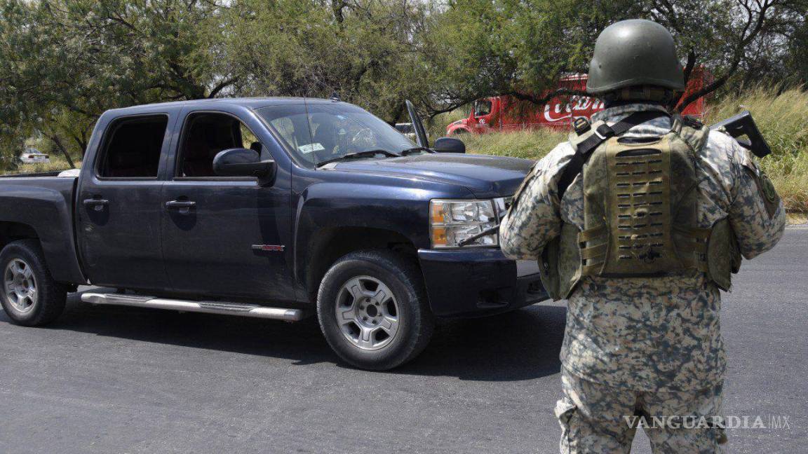 Detienen con drogas a cinco en filtros policiacos, en Nuevo León