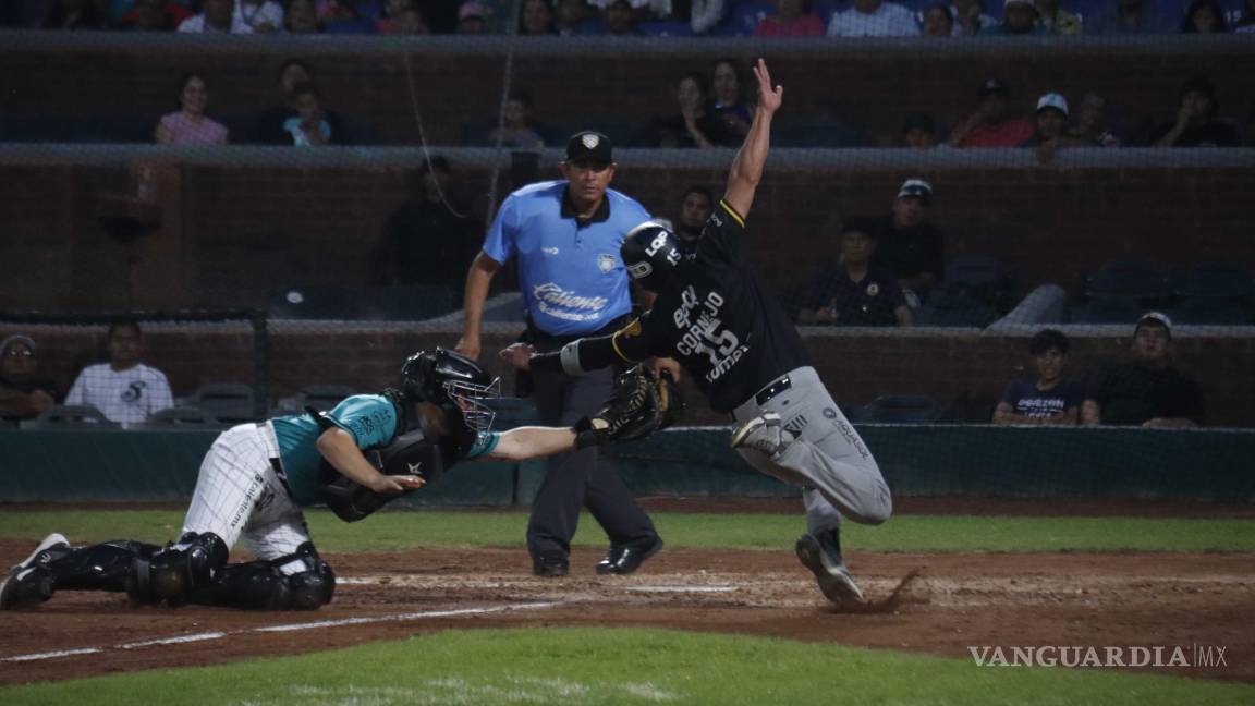 $!La Nave Verde tomó el riel equivocado y su racha fue detenida por Aguascalientes desde el Madero.