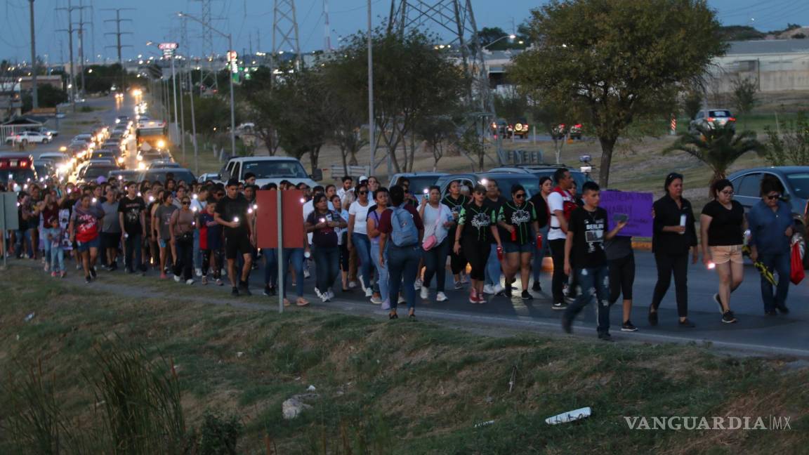 Con marcha, exigen justicia por asesinato de Nallely en Piedras Negras