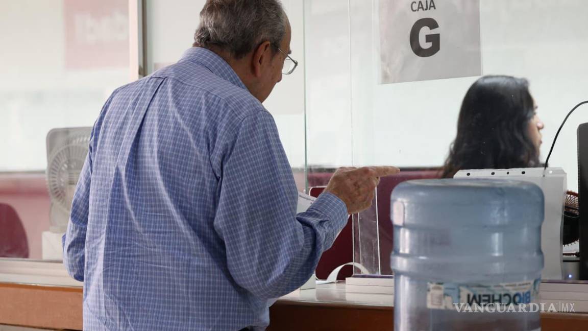 $!Además del horario sabatino, el Ayuntamiento de Saltillo habilitó puntos de pago adicionales hacia norte, sur, oriente y poniente.