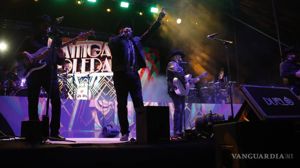 $!Miles de asistentes disfrutaron del show que entregó esta legendaria banda.