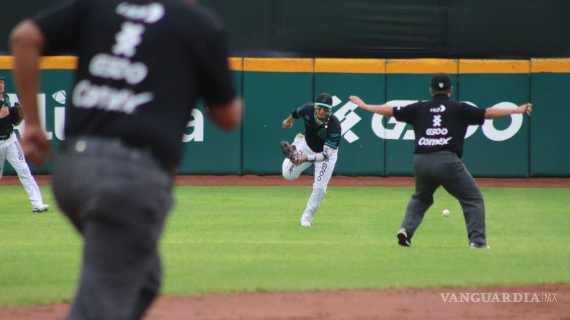 $!La Nave Verde no pudo salvarse de perder la serie ante Algodoneros de Unión Laguna y están firmando una desastrosa temporada.