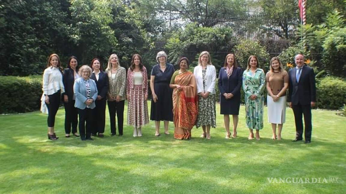 $!En la reunión se presentó una serie de proyectos para invitarlas a colaborar con el Estado.