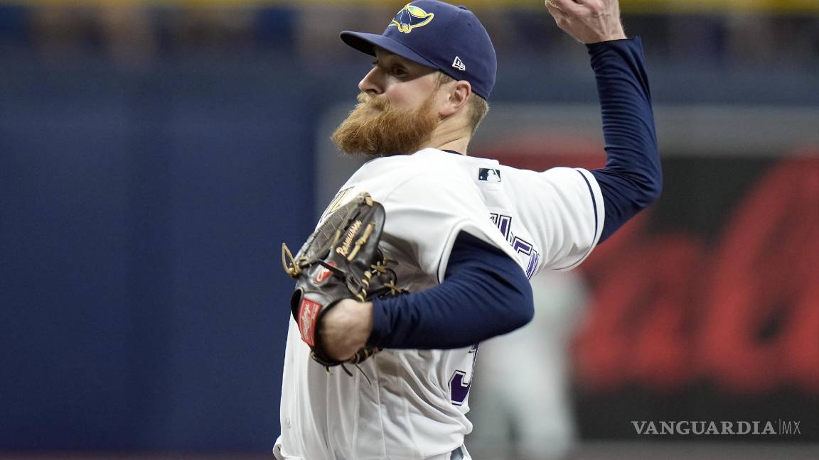 Rasmussen sigue soberbio en el montículo con los Rays