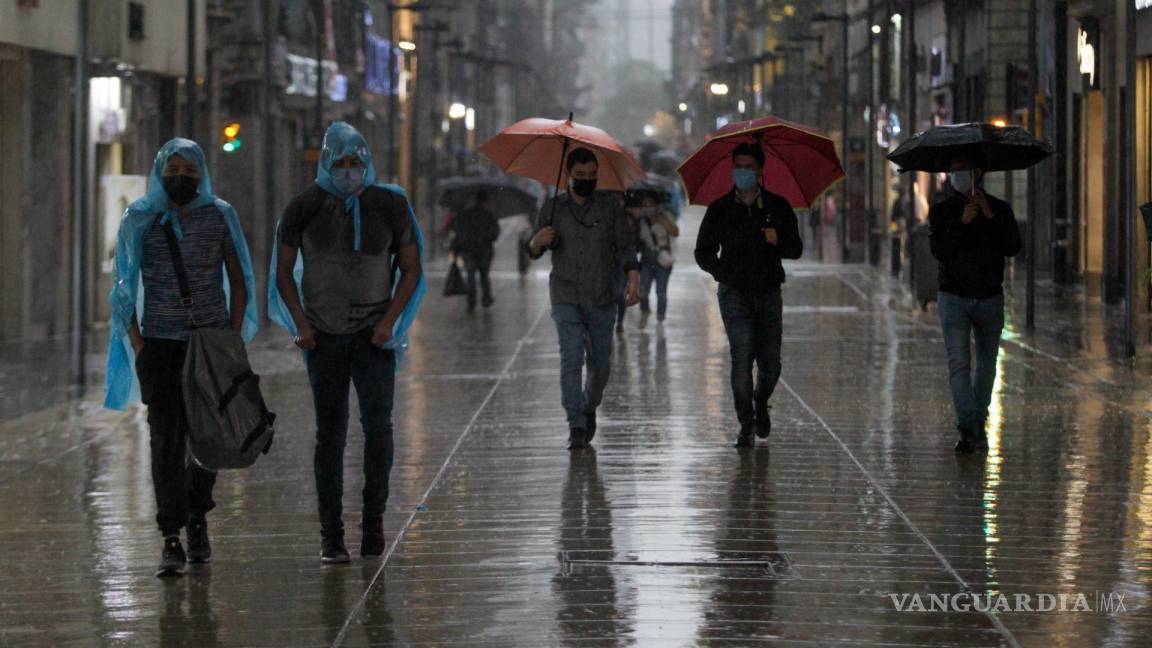 ¡Saque el paraguas!... Frente frío atemporal continuará azotando a México con fuertes lluvias, granizadas y tornados