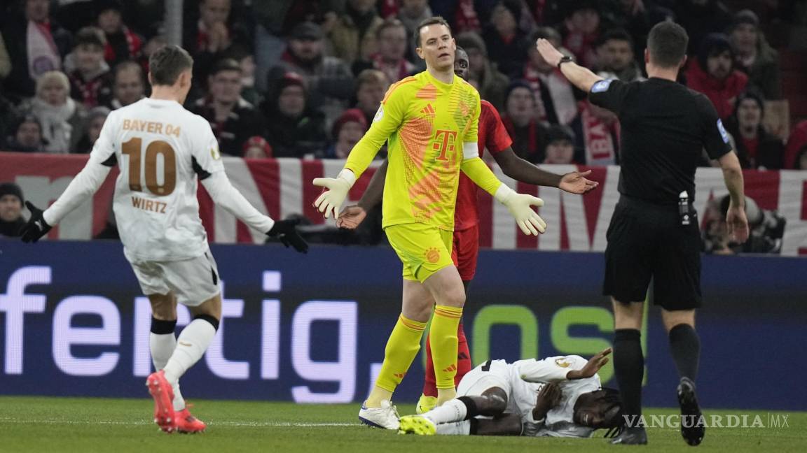 ¡Expulsan por primera vez a Neuer! Leverkusen elimina al Bayern Múnich de la Copa de Alemania