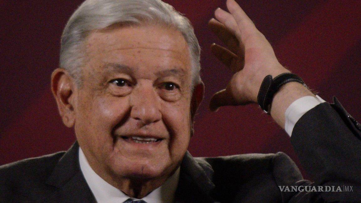 $!Andrés Manuel López Obrador, presidente de México, en su conferencia de prensa matutina en Palacio Nacional, en la que se aclaró el contendido del “Plan B”.