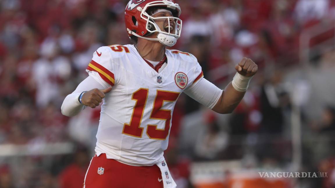 Mahomes corre, vuela y gana: los Chiefs siguen invictos y los 49ers se quedan sin Aiyuk