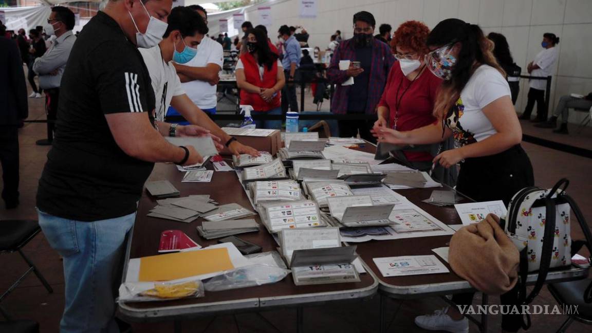 51% de mexicanos está a favor de una reforma electoral, según encuesta del INE