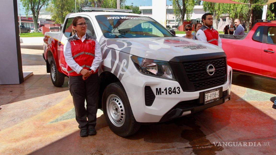 $!Nuevo equipo y vehículos operativos fueron entregados al personal de Protección Civil para fortalecer la capacidad de respuesta ante desastres.