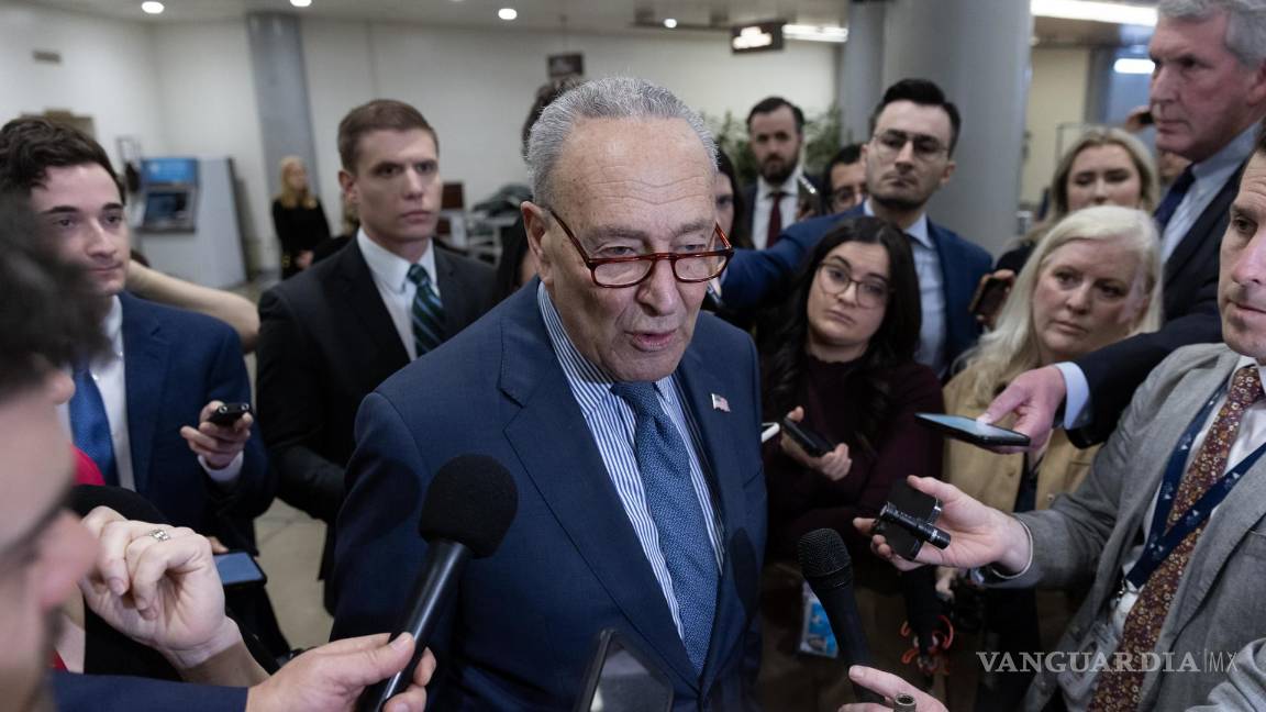 $!El senador demócrata Chuck Schumer recalcó la importancia de aprobar el apoyo para Ucrania.