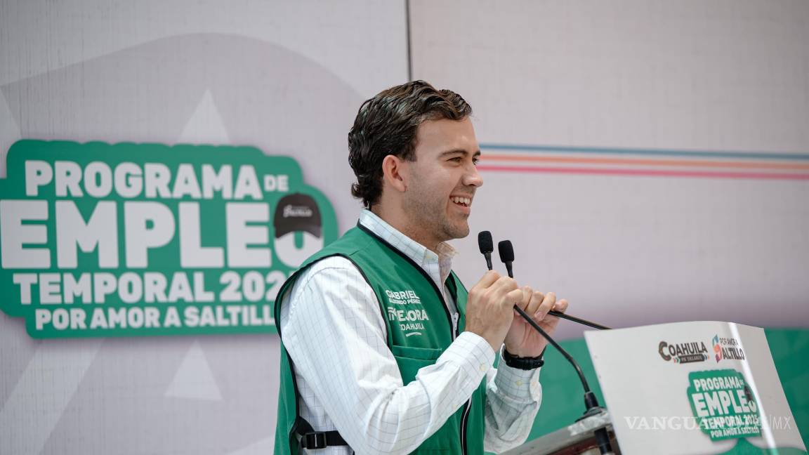 $!Gabriel Elizondo supervisó el arranque de actividades en el Biblioparque Sur, donde reconoció el compromiso de los ciudadanos que se suman a mejorar su entorno.