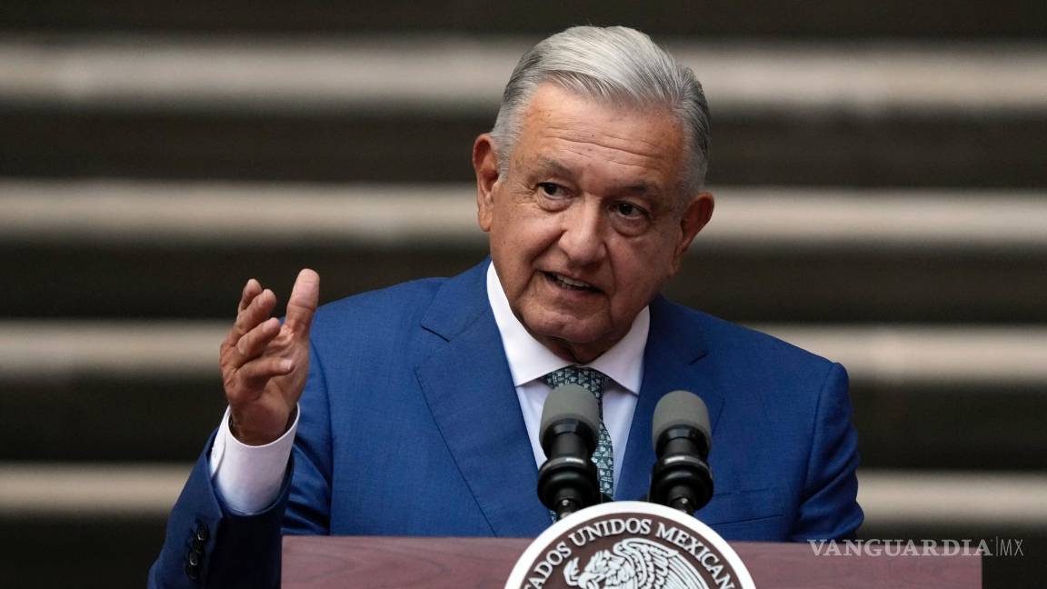 $!Andrés Manuel López Obrador, presidente de México, ha estado atacando a Xóchitl Gálvez, la favorita de la oposición para las elecciones presidenciales de 2024.