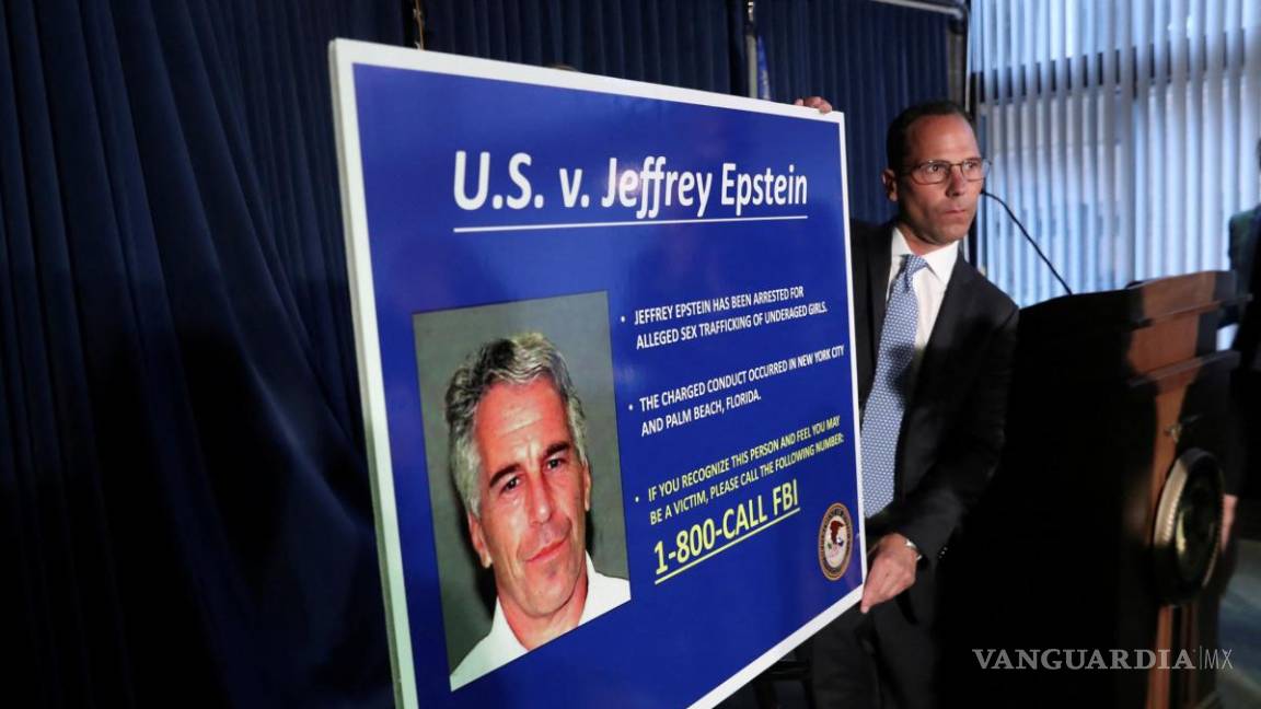 Las víctimas de Jeffrey Epstein demandan al FBI por presuntamente encubrir su incapacidad en el caso