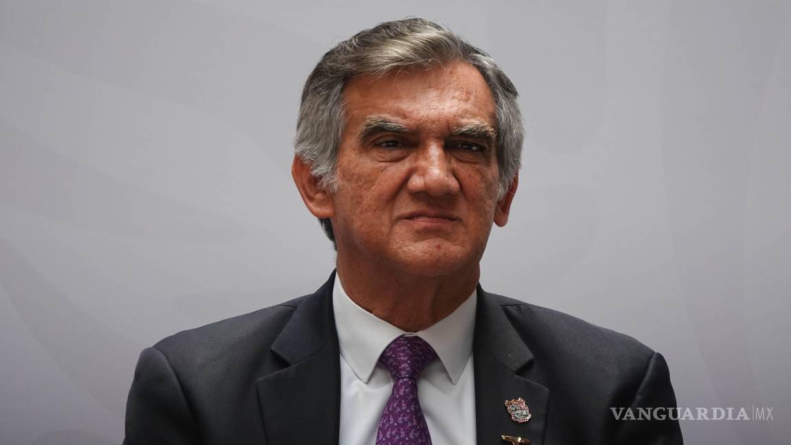 Dice Américo Villarreal no haber sido notificado de revocación de visa estadounidense