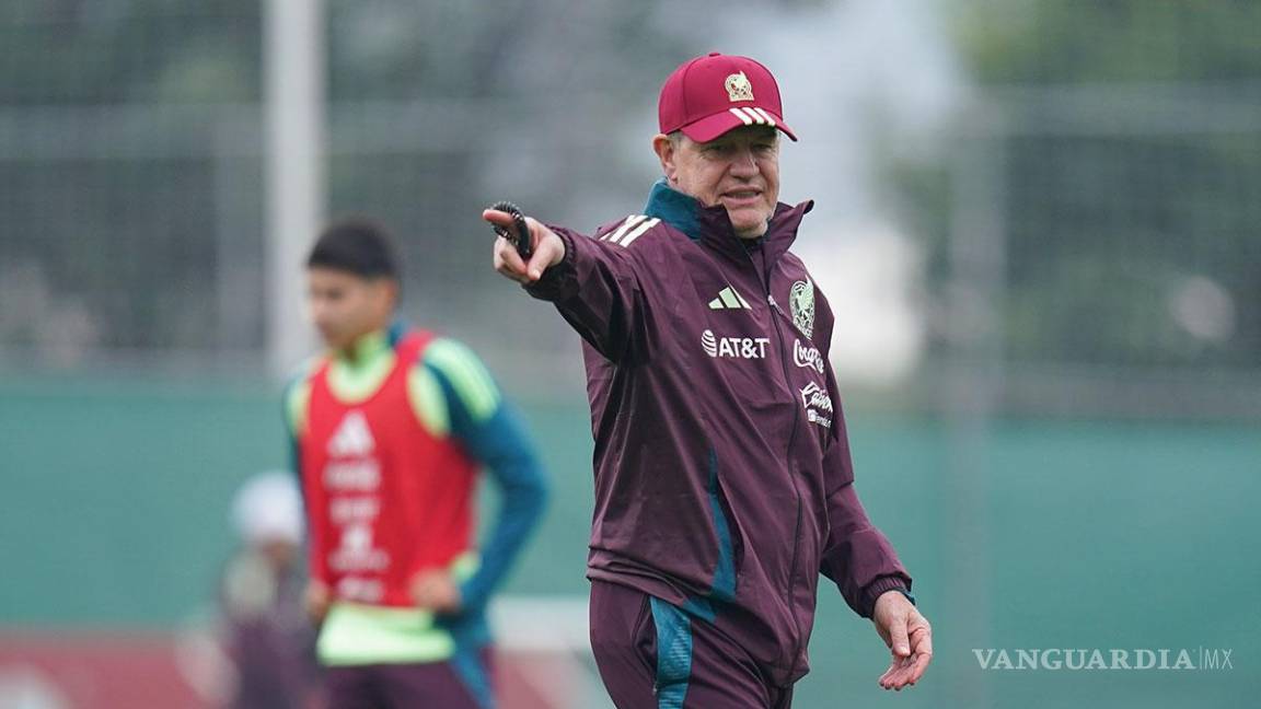 Javier Aguirre define lista de convocados contra Honduras con ‘La Máquina’ como base