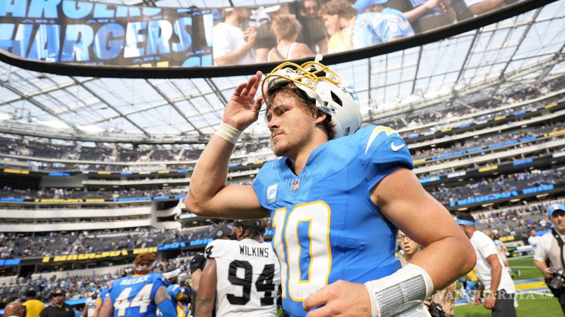 ¿Justin Herbert le dice adiós a la Temporada 2024 de la NFL? El QB titular de los Chargers podría no jugar en la Semana 3