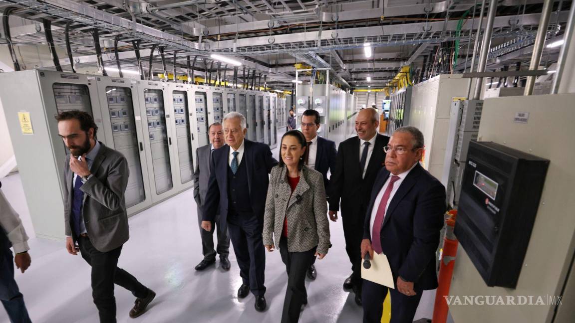 Claudia Sheinbaum inaugura en el metro de la CDMX la mayor subestación eléctrica del país