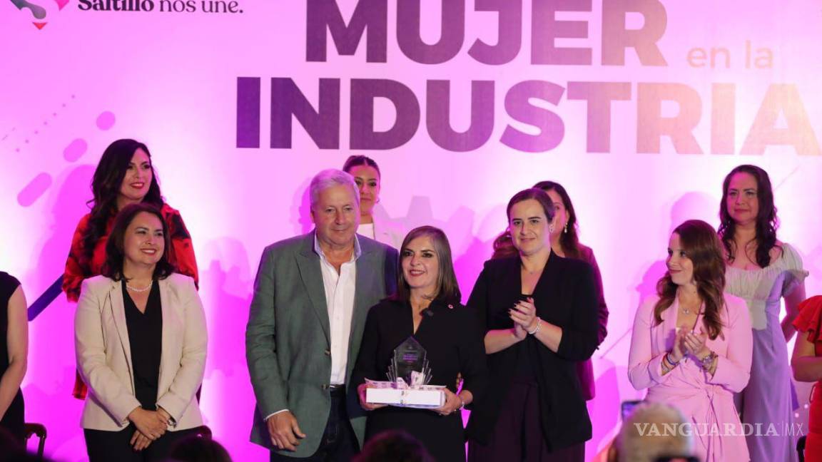 $!El premio está dirigido a quienes, mediante su trayectoria profesional e implementación de buenas prácticas han contribuido al desarrollo óptimo de las mujeres en la industria