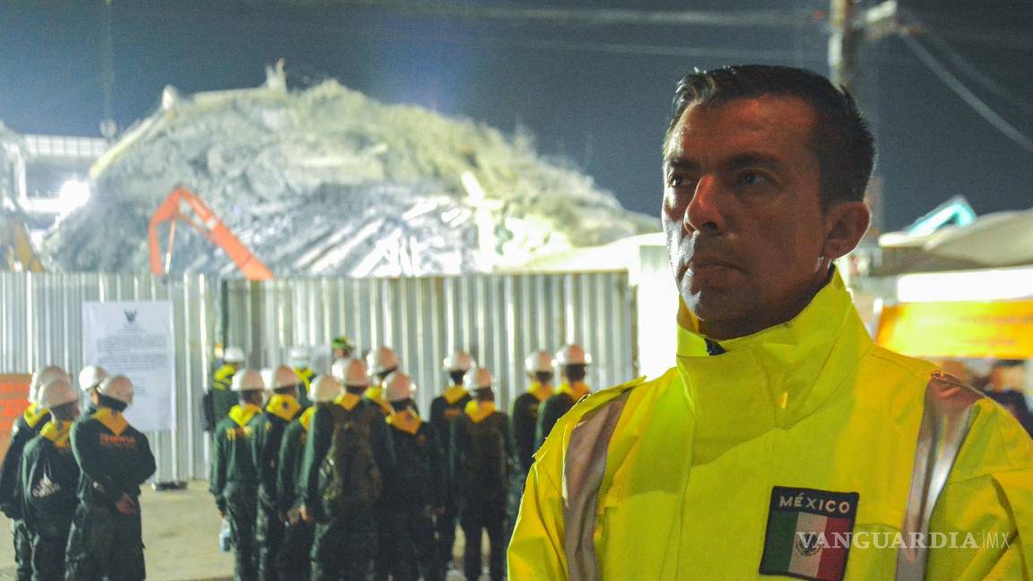 Conoce a Francisco Bolio, un mexicano que participa en la búsqueda de sobrevivientes del terremoto en Bangkok