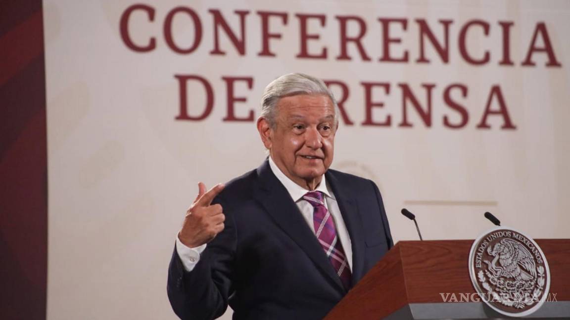 Reclama AMLO al INE y TEPJF por no sancionar a la oposición, pero a él sí