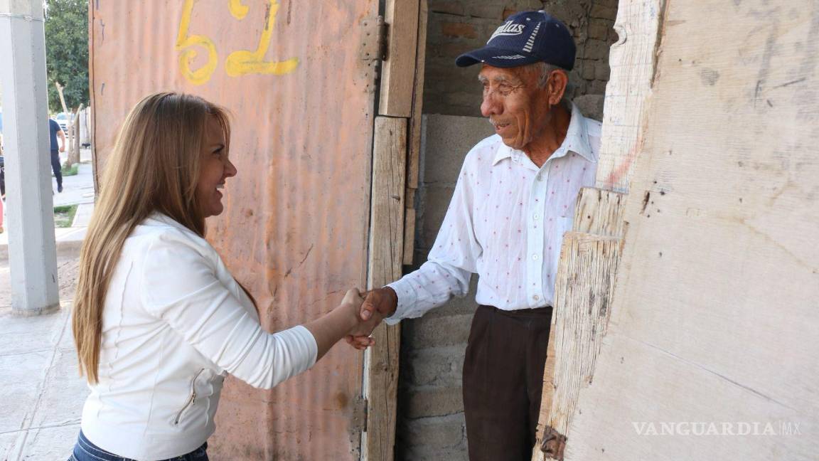 $!La presidenta honoraria del DIF estatal hizo un corte de caja del sexenio.