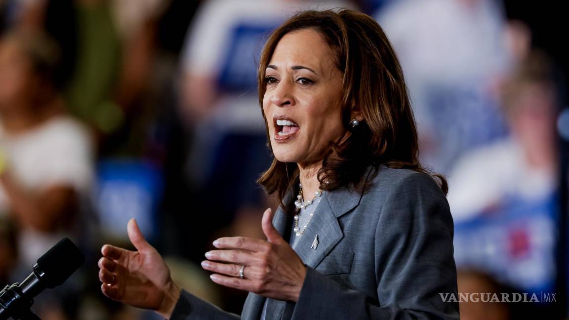 $!La vicepresidenta Kamala Harris participa en un evento de campaña en la escuela secundaria James B. Dudley en Greensboro, Carolina del Norte.
