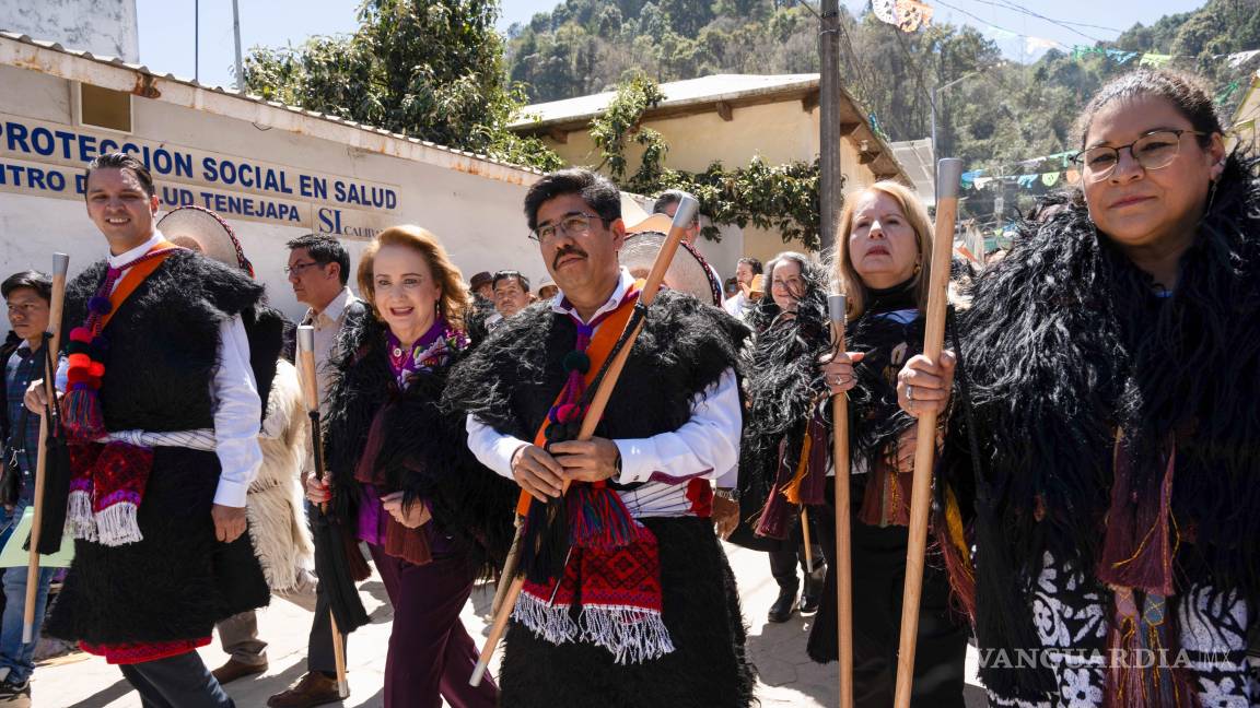 $!Sesiona Suprema Corte frente a pobladores en Chiapas